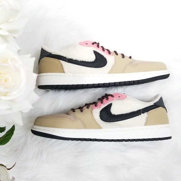 jordan wmns air jordan 1 retro low og